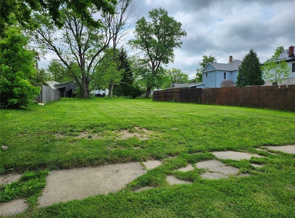 38 CHERRY Street, Albion, PA 16401