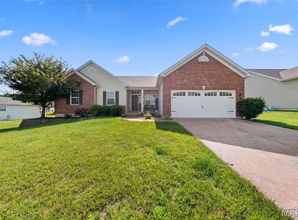 204 Stephen Trail, Wright City, MO 63390