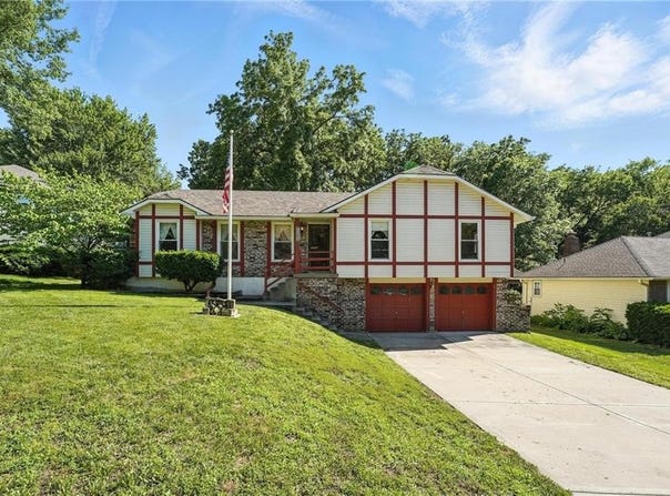 14013 W 61st Terrace, Shawnee, KS 66216