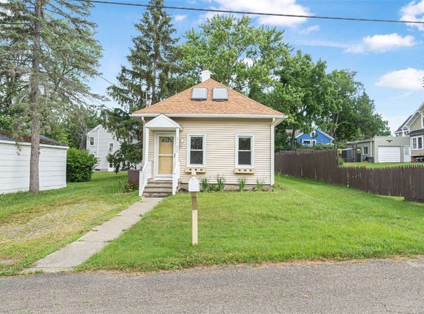1162 Draper Avenue, Elmira, NY 14905