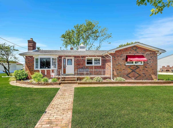 502 Caverly Dr Dr, Brigantine, NJ 08203