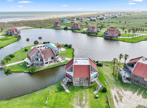 180 PR 640 Dunes Dr #2, Matagorda, TX 77457