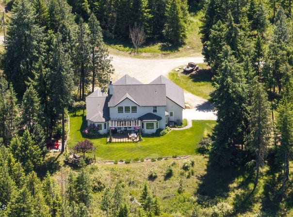 17536 W JULIA DR, Hauser, ID 83854