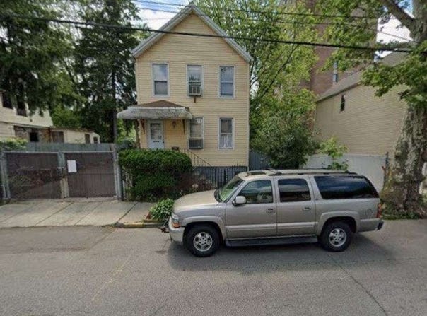 62 Oak Ave, Irvington Twp., NJ 07111-3826