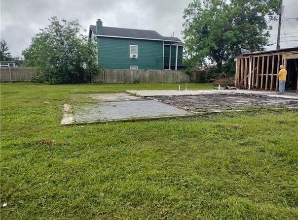 2633 MAX Drive, Harvey, LA 70058
