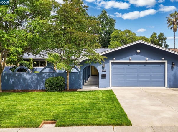 1881 Emerald St, Concord, CA 94518