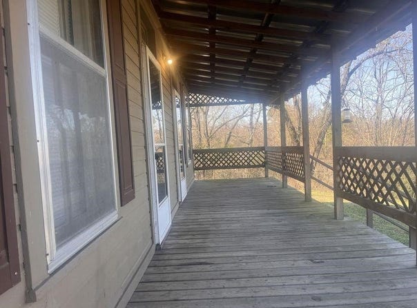 1210 Walker Avenue, Mammoth Spring, AR 72554