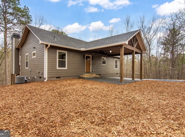 315 Pasha, Ellijay, GA 30540