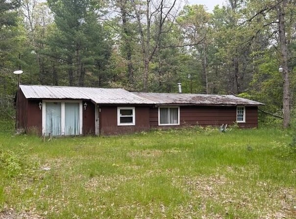 4465 E Old M-63, Luther, MI 49656