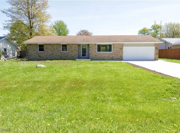 3947 Old Abbe Road, Sheffield Village, OH 44054