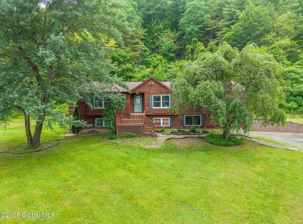 141 Morning Sun Drive, Middleburgh, NY 12157