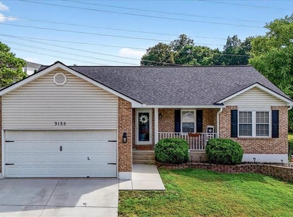 3135 Rosedale Drive, Arnold, MO 63010