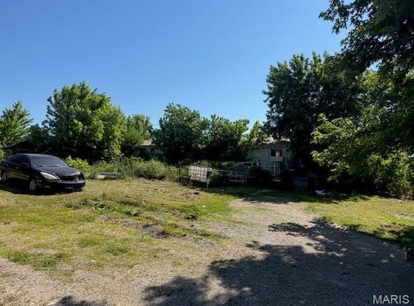 17811 Highway 32, Licking, MO 65542
