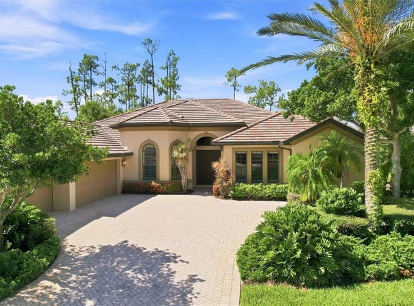 9295 TRIESTE Drive, FORT MYERS, FL 33913