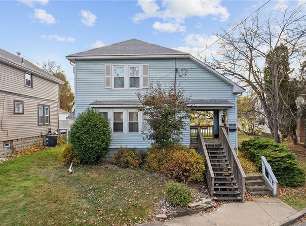 3815 2nd Ave, Beaver Falls, PA 15010