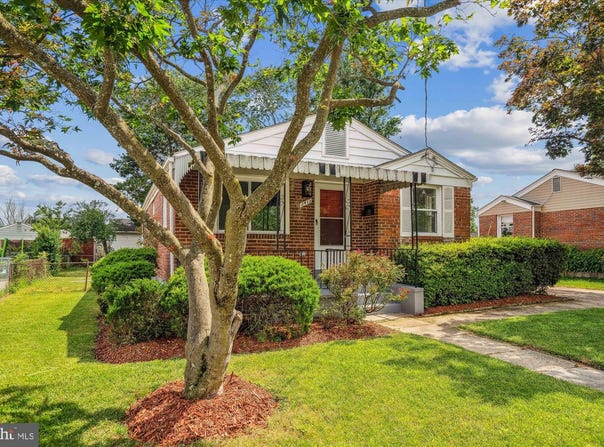 2413 CHAPMAN ROAD, HYATTSVILLE, MD 20783