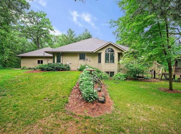 E4561 Sherwood Drive, Spring Green, WI 53588