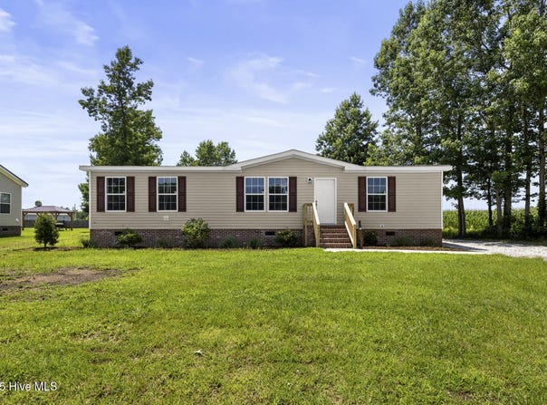 1088 Haw Branch Road, Beulaville, NC 28518
