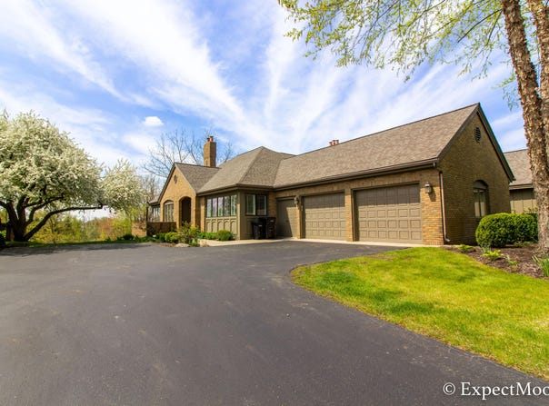 632 Cascade Hills Ridge SE, Grand Rapids, MI 49546