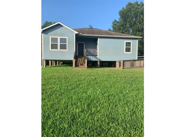 5335 Bettes Lane, Beaumont, TX 77708
