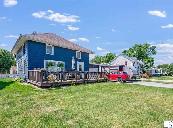 310 E 13th Street, Blue Earth, MN 56013