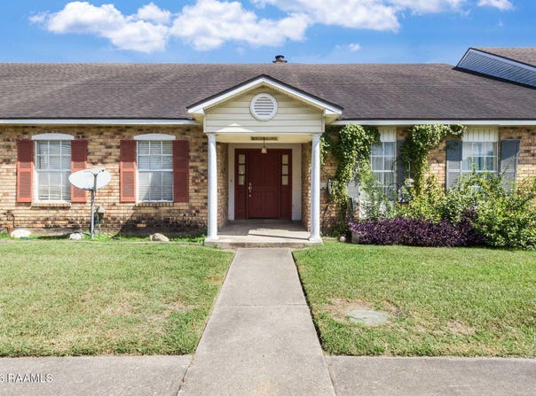 418 Cane Drive, Lafayette, LA 70508