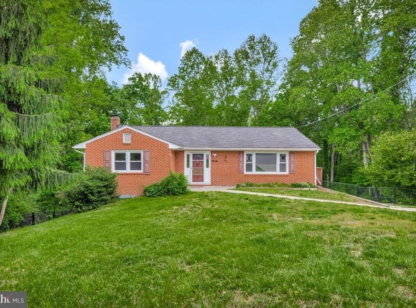 22 HILLSIDE COURT, HUNTINGTOWN, MD 20639