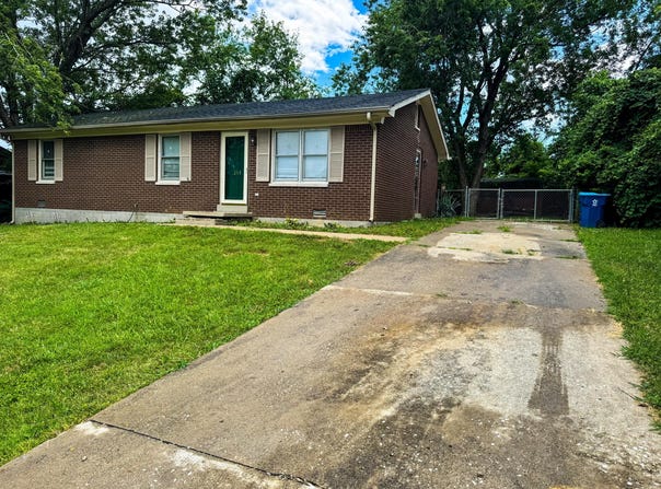 213 Horn Drive, Lawrenceburg, KY 40342
