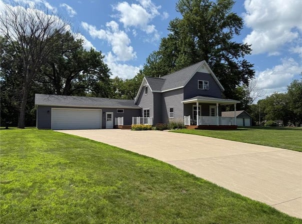 681 8th Street, Walnut Grove, MN 56180