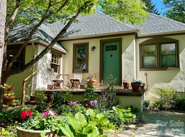 4 Duke Street, Asheville, NC 28803