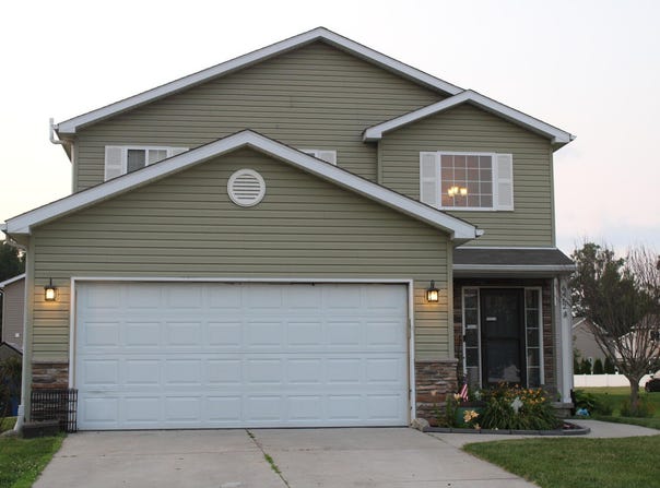 6462 Misty Court, Waterford, MI 48327
