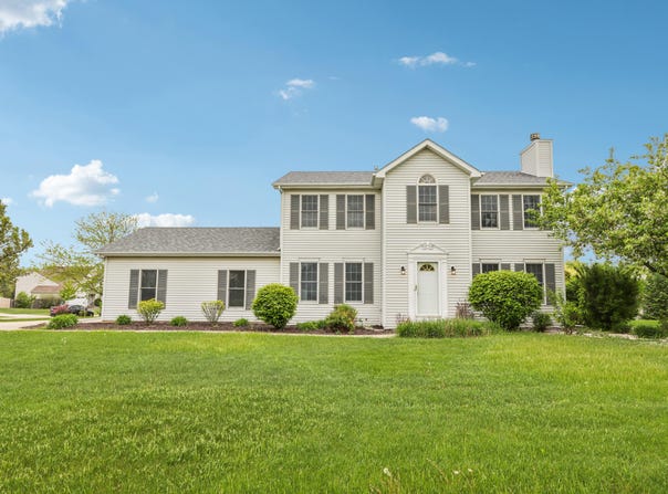 24434 88th St, Salem, WI 53168