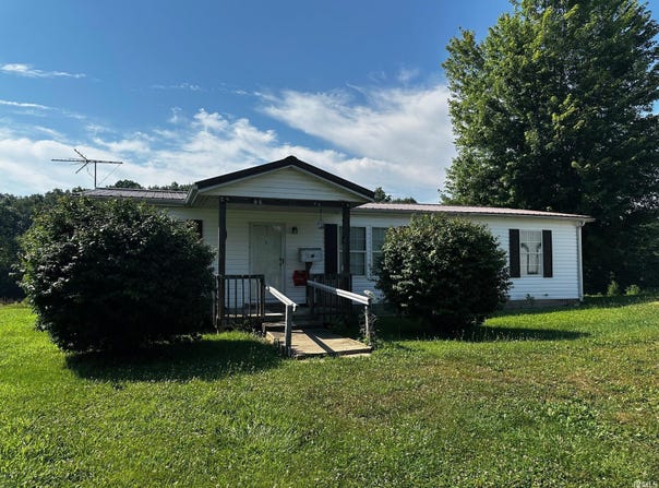 2456 Hyden Road, Spencer, IN 47460