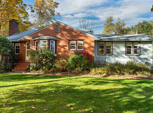 4 Cyrus Lane, Gilford, NH 03249