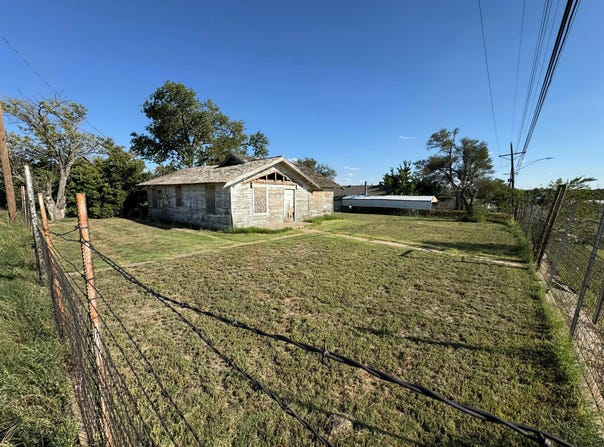 4852 RIVER Road, Amarillo, TX 79108-4610
