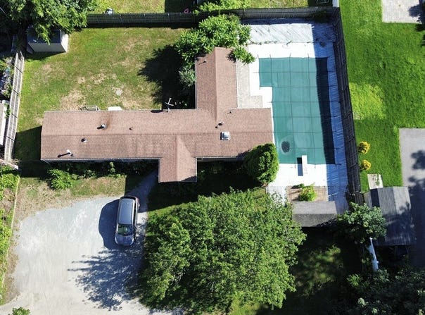 44 Clegg Ave, Tiverton, RI 02878