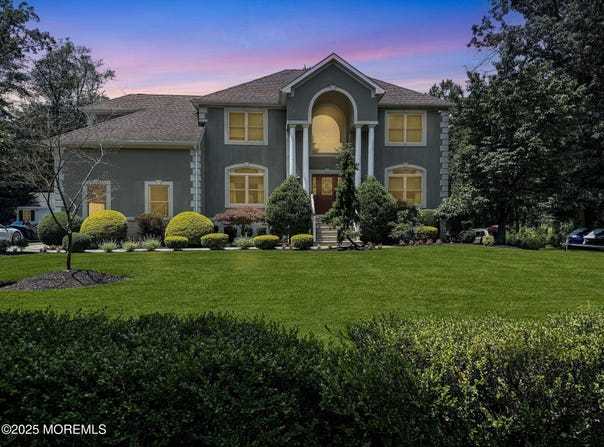 284 Friendship Road, Howell, NJ 07731