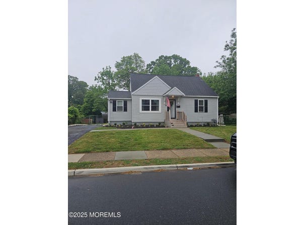308 5th Avenue, Glendora, NJ 08029