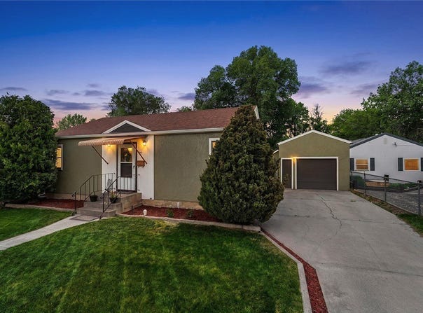 107 6th Avenue, Laurel, MT 59044