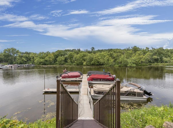 1137 River Road, Wisconsin Dells, WI 53965