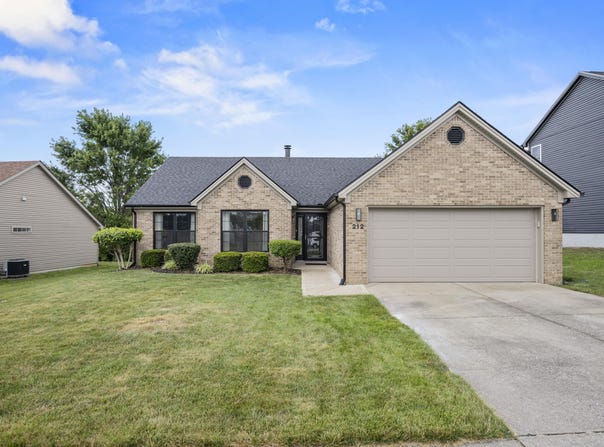 212 Hedgewood Lane, Richmond, KY 40475