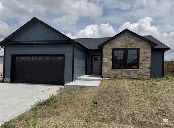 2525 Wren Lane, Junction City, KS 66441