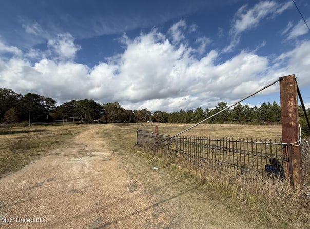 Interstate 55, Byram, MS 39272