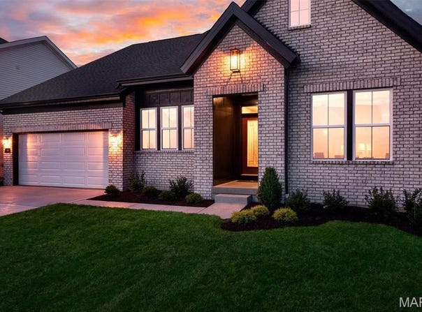 210 Kerry Downs Drive, Dardenne Prairie, MO 63368