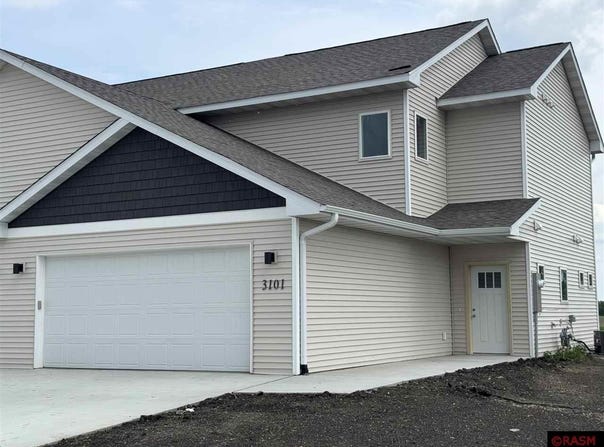 3101 Bassett Drive, Mankato, MN 56001