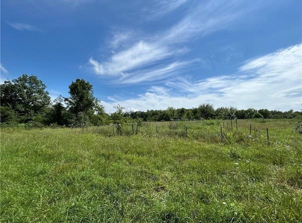 1091 SW B Highway, Holden, MO 64040