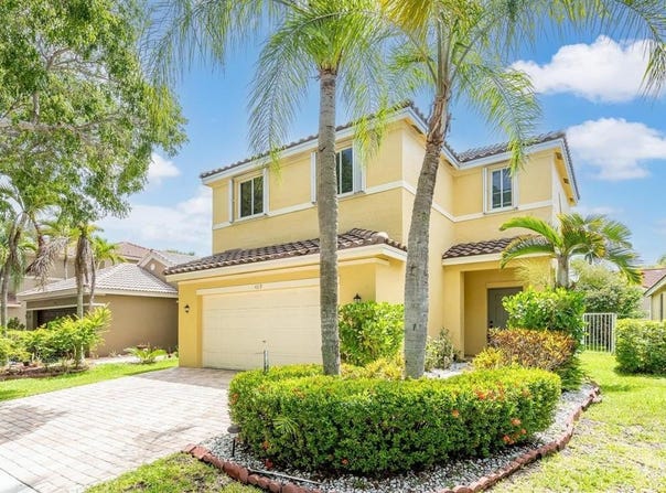 4319 Greenbriar Ln, Weston, FL 33331
