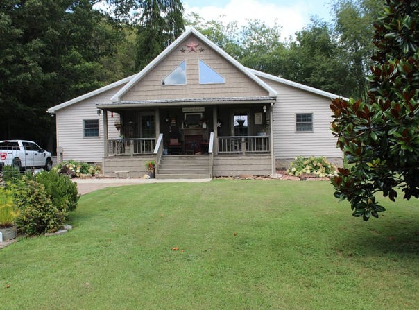 12135 US Hwy 60 East, Sturgis, KY 42459