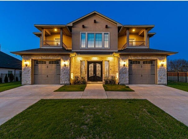 202 Scenic Drive, Heath, TX 75032