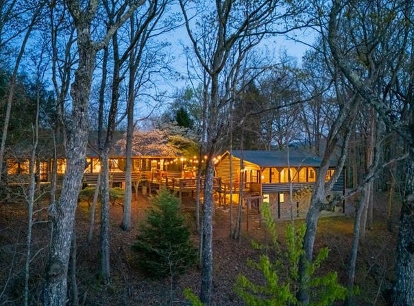 299 Eagles Nest Mountain Road, Blue Ridge, GA 30513